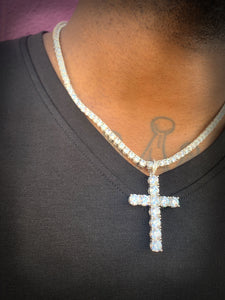 4MM Iced Out Cross Pendant (White Gold)